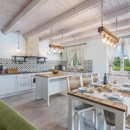 Villa Villa-osmium *