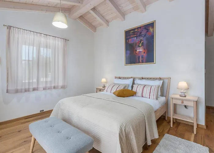 Villa Villa-osmium