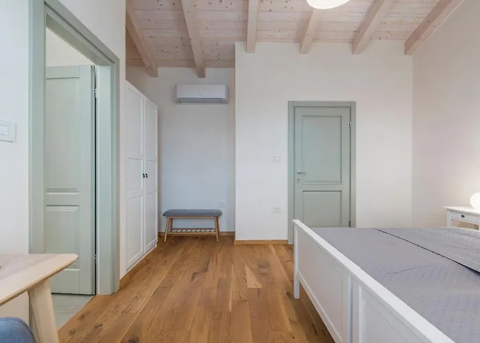 Villa-osmium Villa Smoljanci