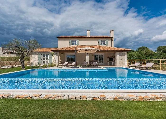 Villa-osmium Villa Smoljanci