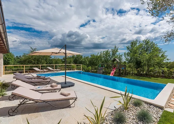 Villa-osmium Villa Smoljanci