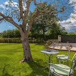 Villa Villa-osmium *